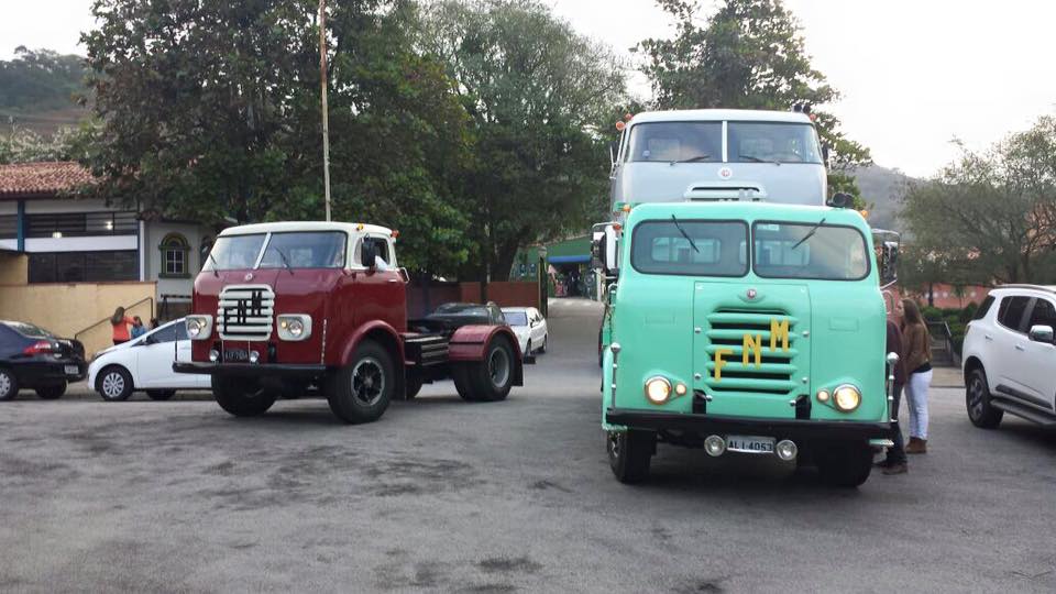 Encontro de carros antigos deste ano destaca os caminhões