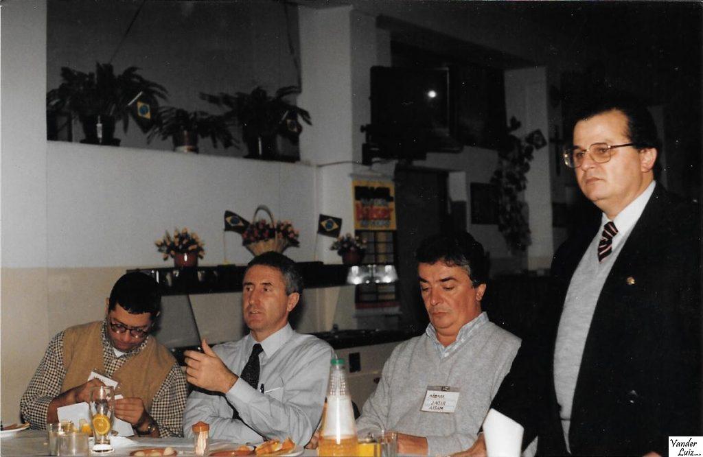 F:\AISAM\FOTOS\Reunião Plenária gestão 1995-1999 Pre. Paulo Zanão