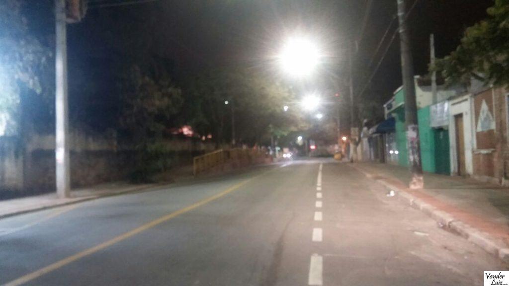 Reestabelecida a iluminação pública em dois quarteirões da Avenida Três de Maio