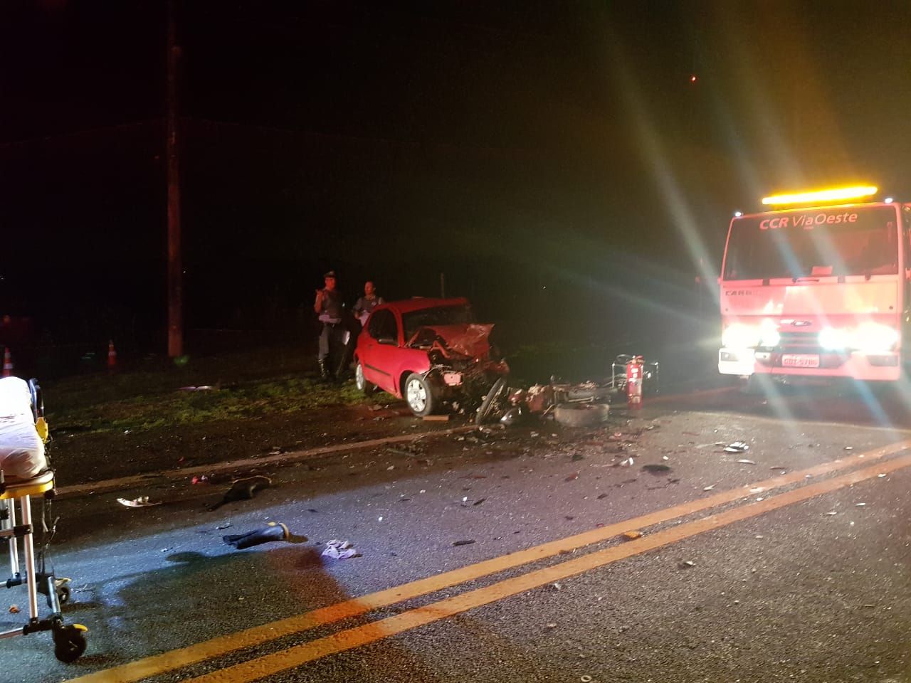 Batida entre carros deixa oito feridos na rodovia Raposo Tavares